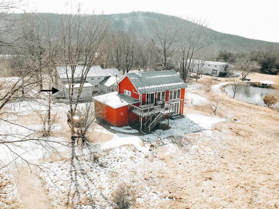 The Farmhouse Suite At Barn & Bike Red Hook Exteriér fotografie